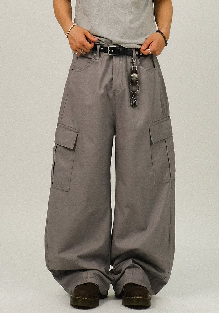 SEMIKAJI(セミカジ)の「KEY Cargo Wide Balloon Pants(Pants)」