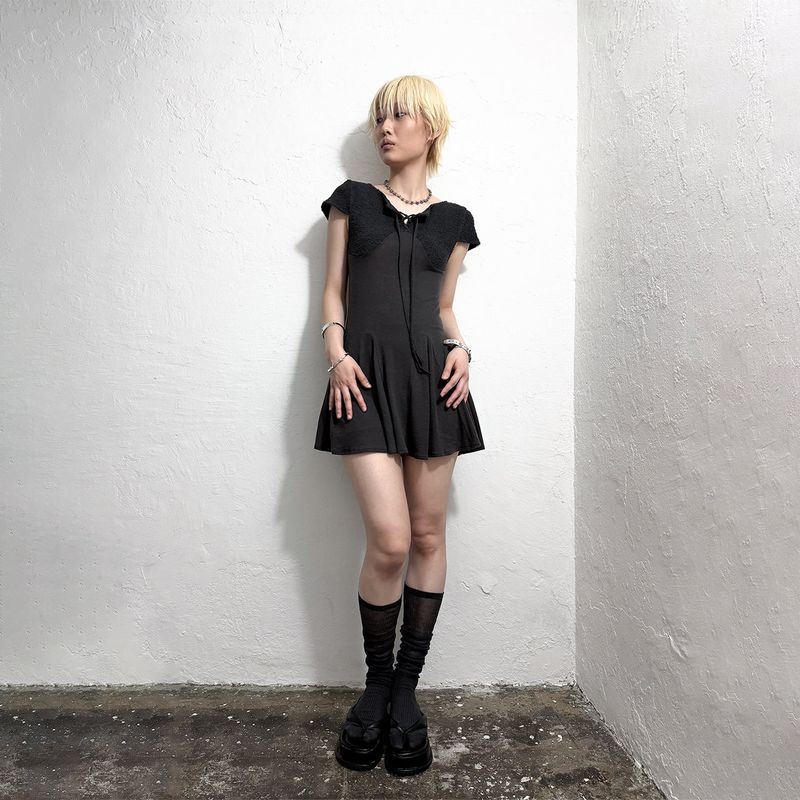 CURVED LINE FLARED DRESS