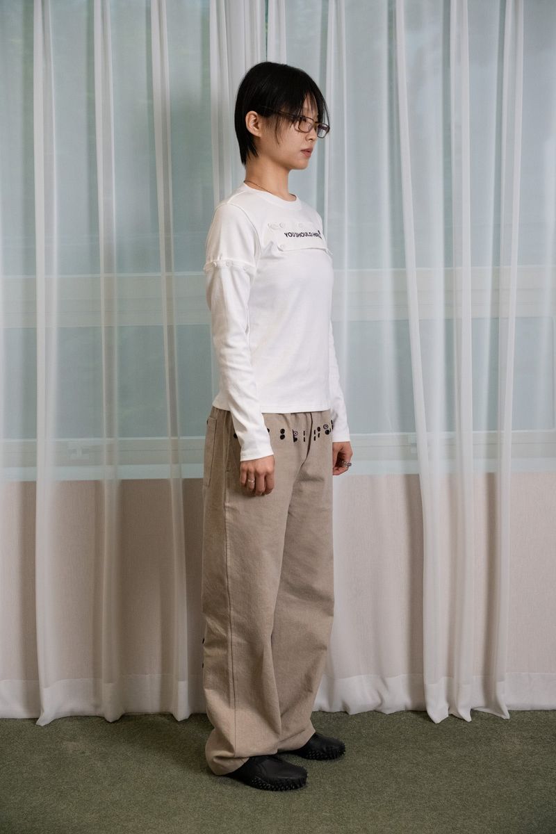 "HIRE ME" CONVERTIBLE LONG SLEEVE (WHITE)
