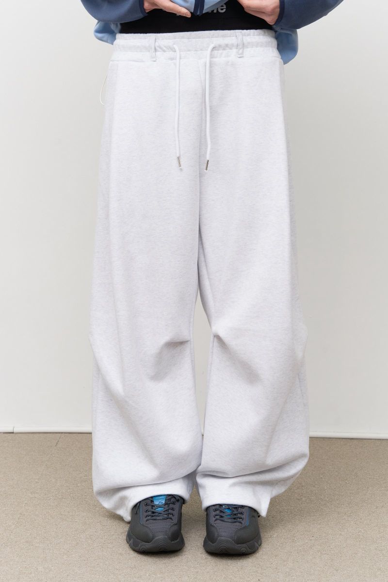 Rose Curved Sweatpants