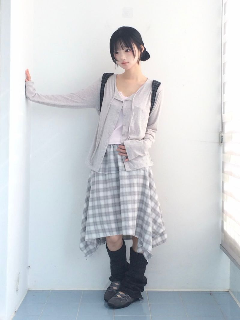 soft lace sleeveless shirt