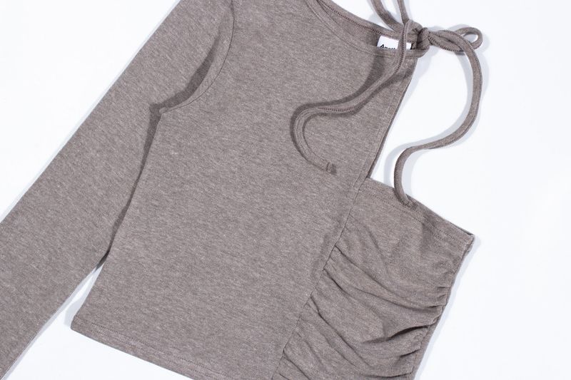 UNBALANCED WARMER CROP TOP (Dark Beige)