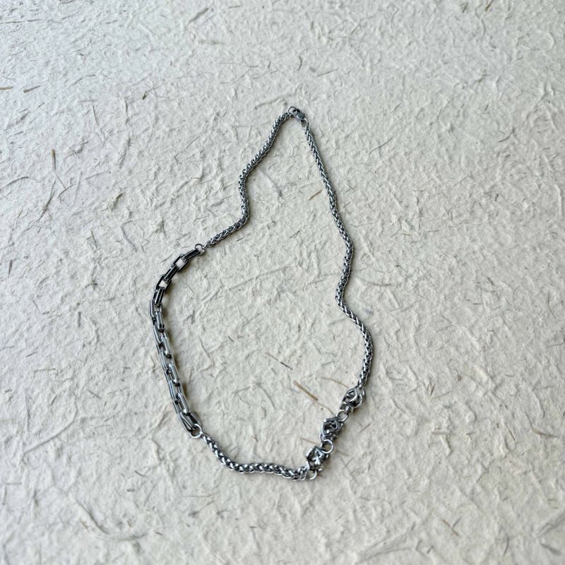 FADE MEET（フェードミート）の「Urban Knot Necklace（Accessories）」