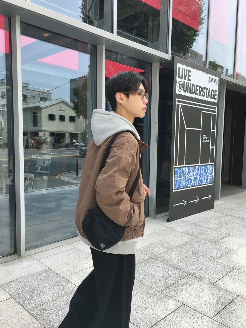 Uchi High Neck Windbreaker 4C