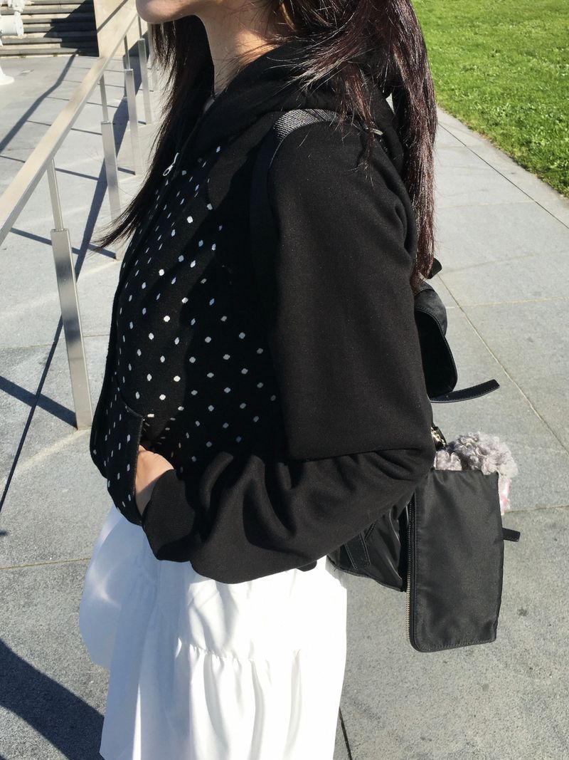 Luna Dot Nagrang Hooded Zip-up (3c)