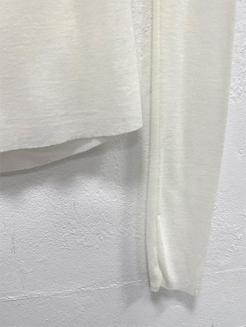 SLIM CUT OUT V NECK SLEEVE (2COLOR)
