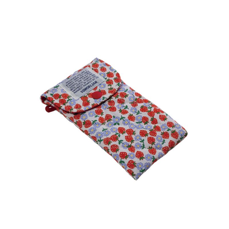 Pencil Pouch_Strawberry Farm / White