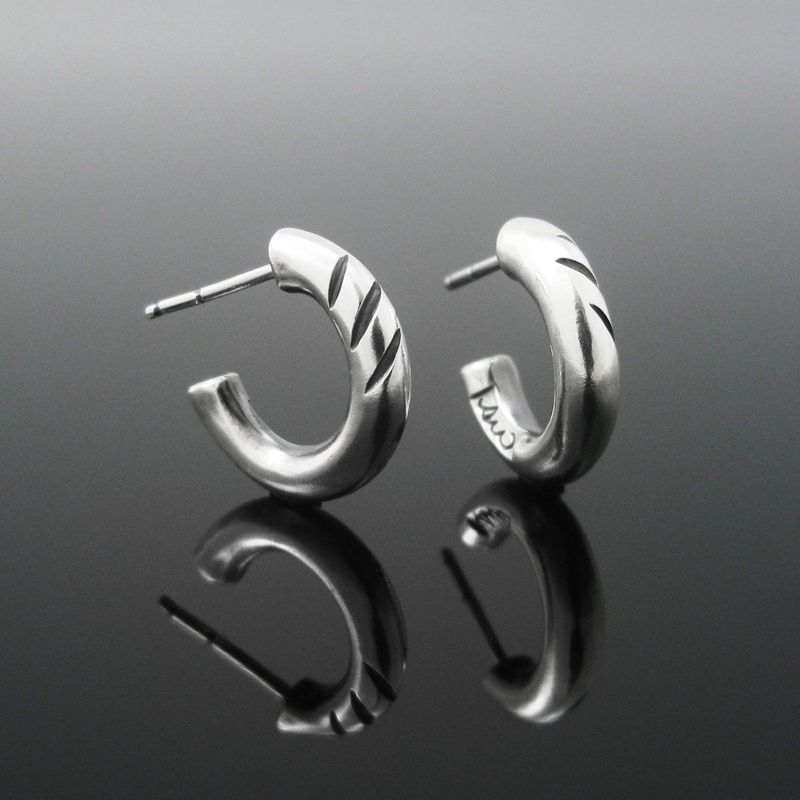 Catclaw 65 silver hoop earring