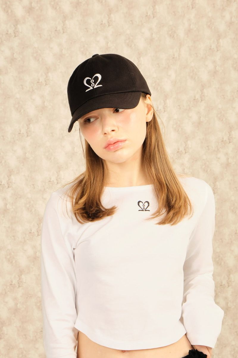 LOVE LOGO CAP