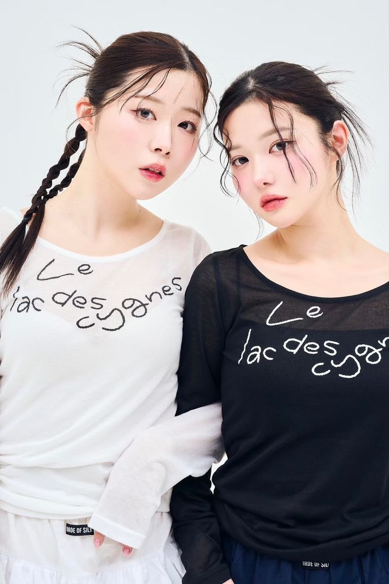 made of silk（メイドオブシルク）の「sheer logo TEE（Tops）」