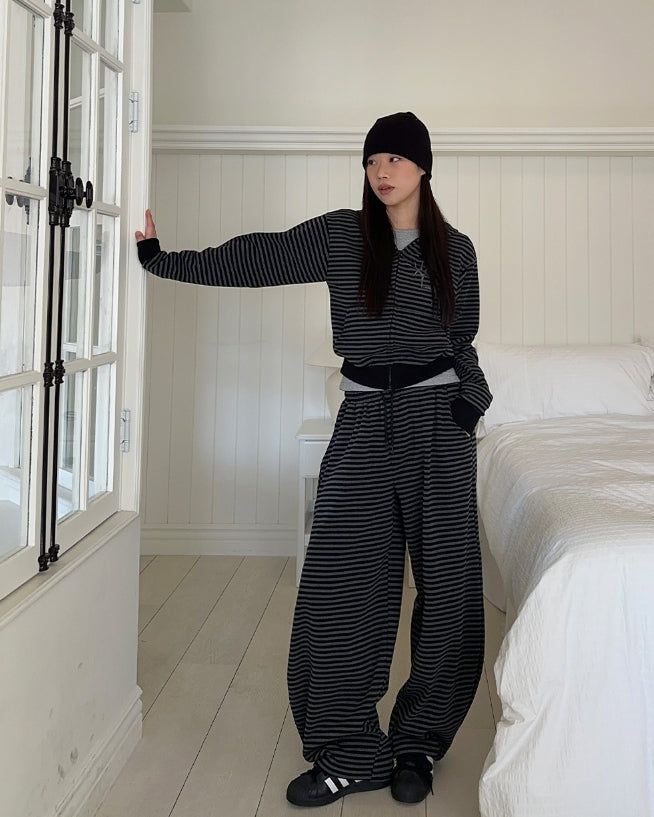 Ellie Striped Training Pants