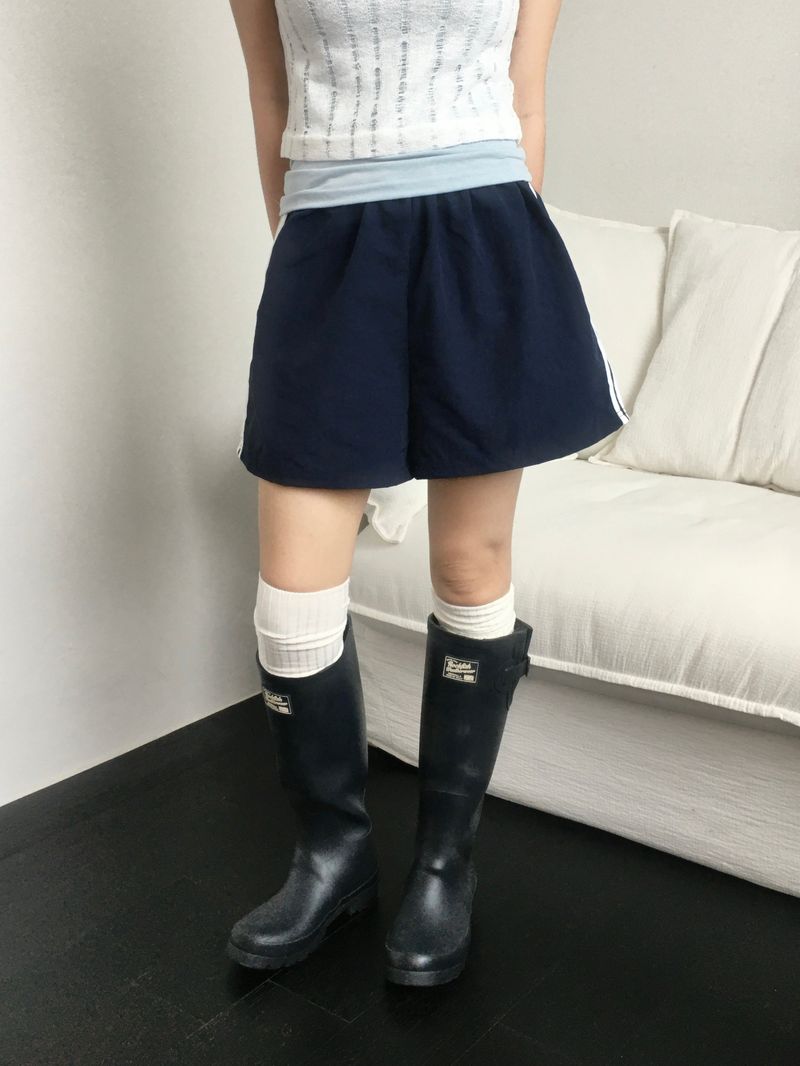 Two-line nylon washable shorts (8c)