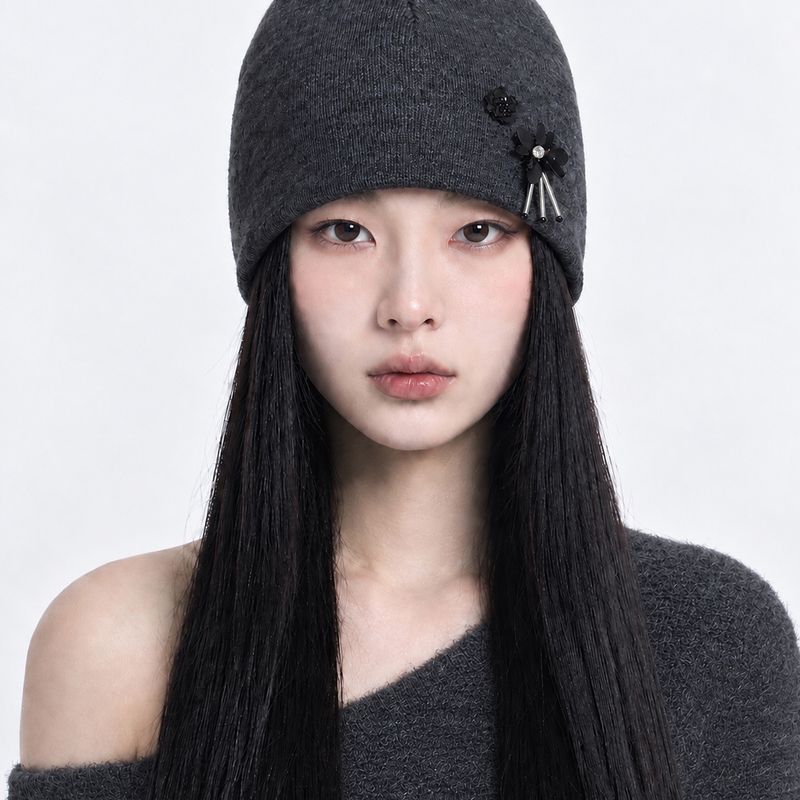 OTHER-worldly（アザーワールドリー）の「Drop Spangles Knit Beanie [Grey]（Hats）」