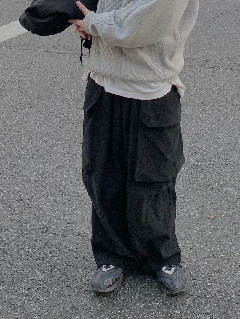 Golden balloon fit cargo pants 2C