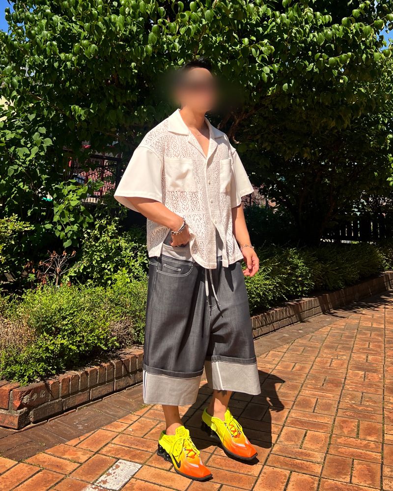 DENIM X SWEAT LAYERED ROLL UP SHORTS
