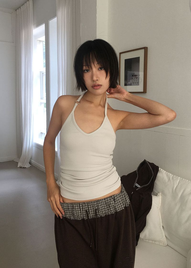 RING HALTER SLEEVELESS