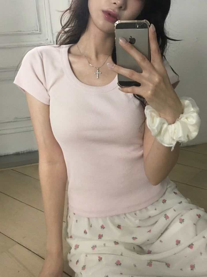 moroi（モロイ）の「Soft U-Neck Tee（Tops）」