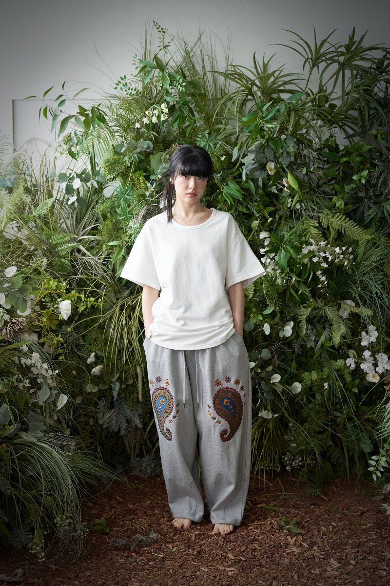 ESSENTIAL PLEAT U-NECK 1/2 TEE (Off-White)