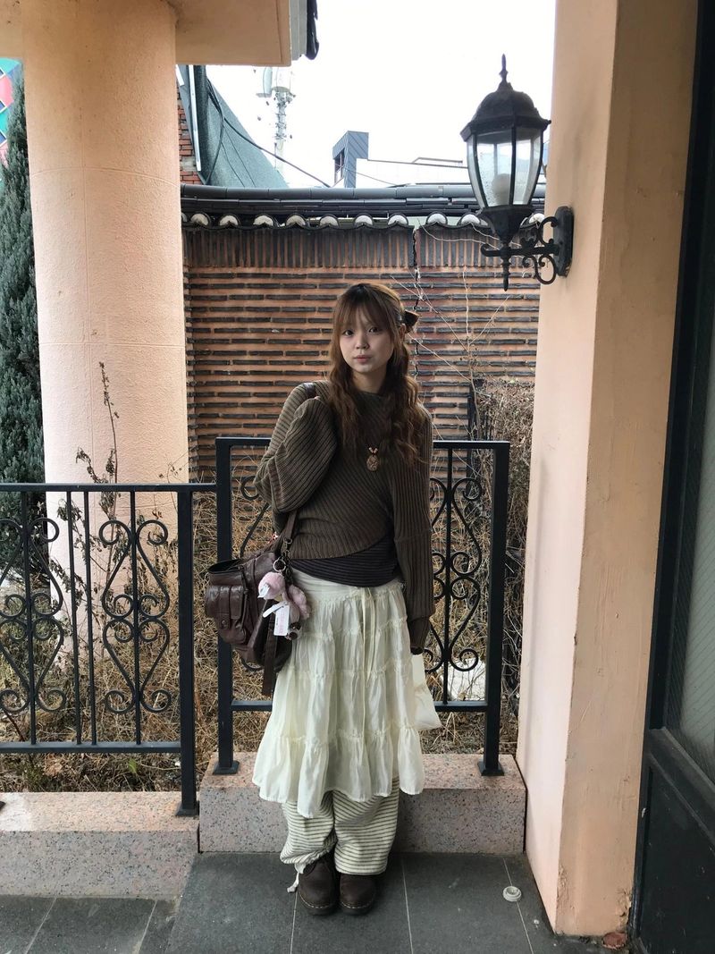 oka off-shoulder hoodie