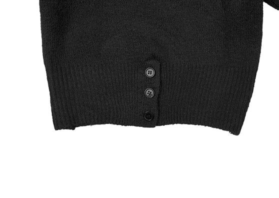 Denp Button Off-Shoulder Loose-Fit Knit