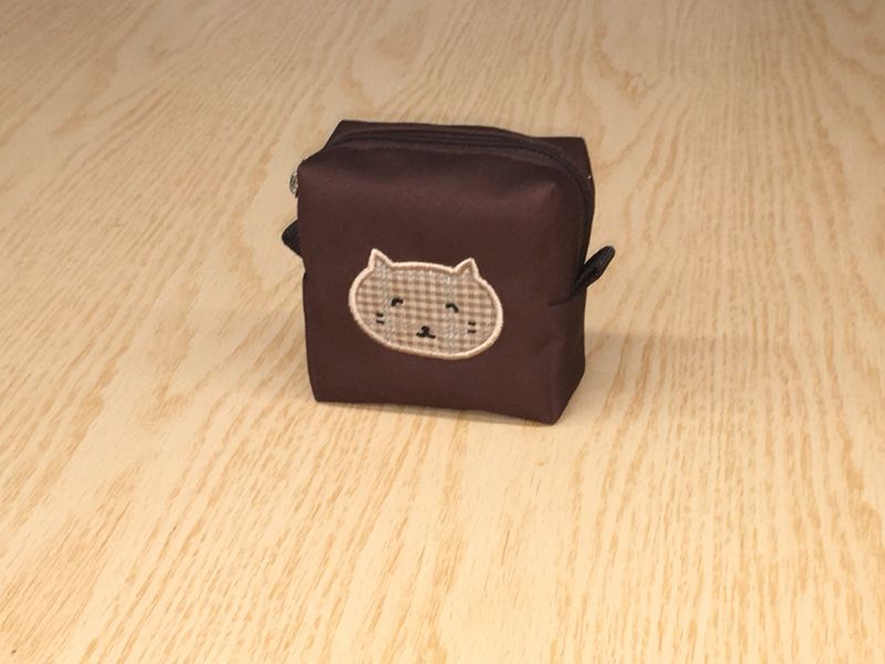 hyozzz( ヒョッズ)の「チーズ ポケット Sサイズ (Brown)(雑貨/ステーショナリー)」