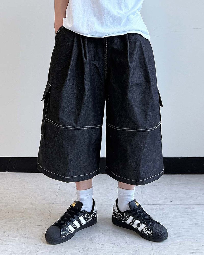 Circular Belt Stitch Cargo Bermuda