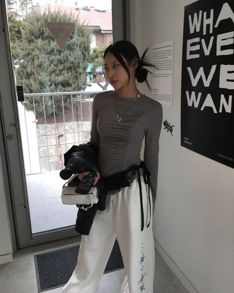Rose lace belt