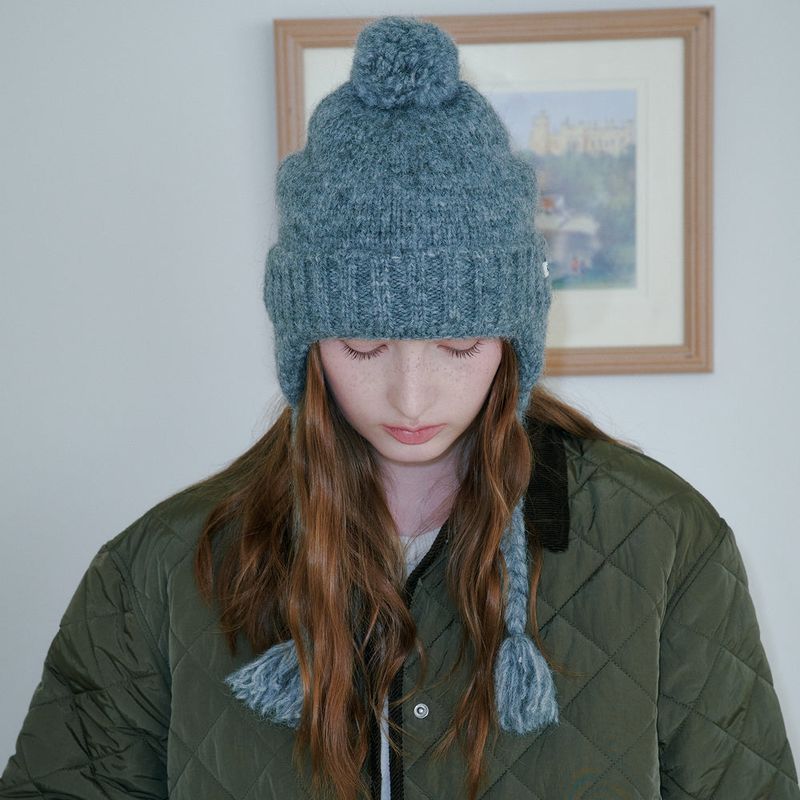 Folded Bell Earflap Beanie (Gray)