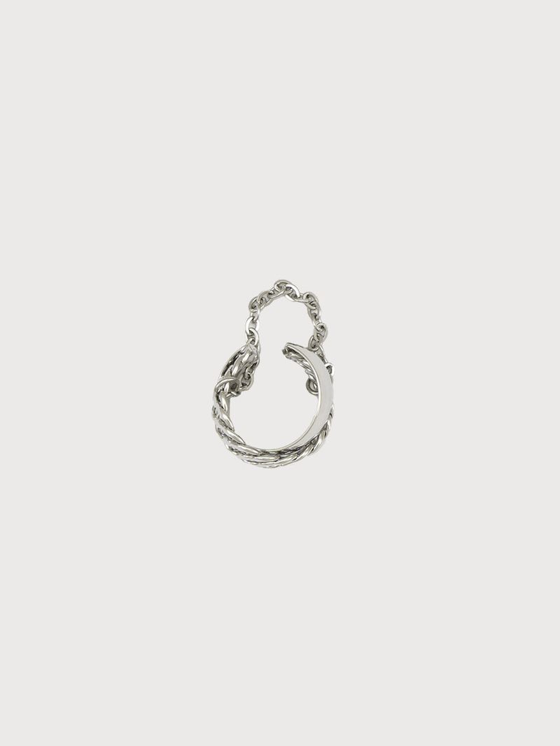 no.186 earcuff