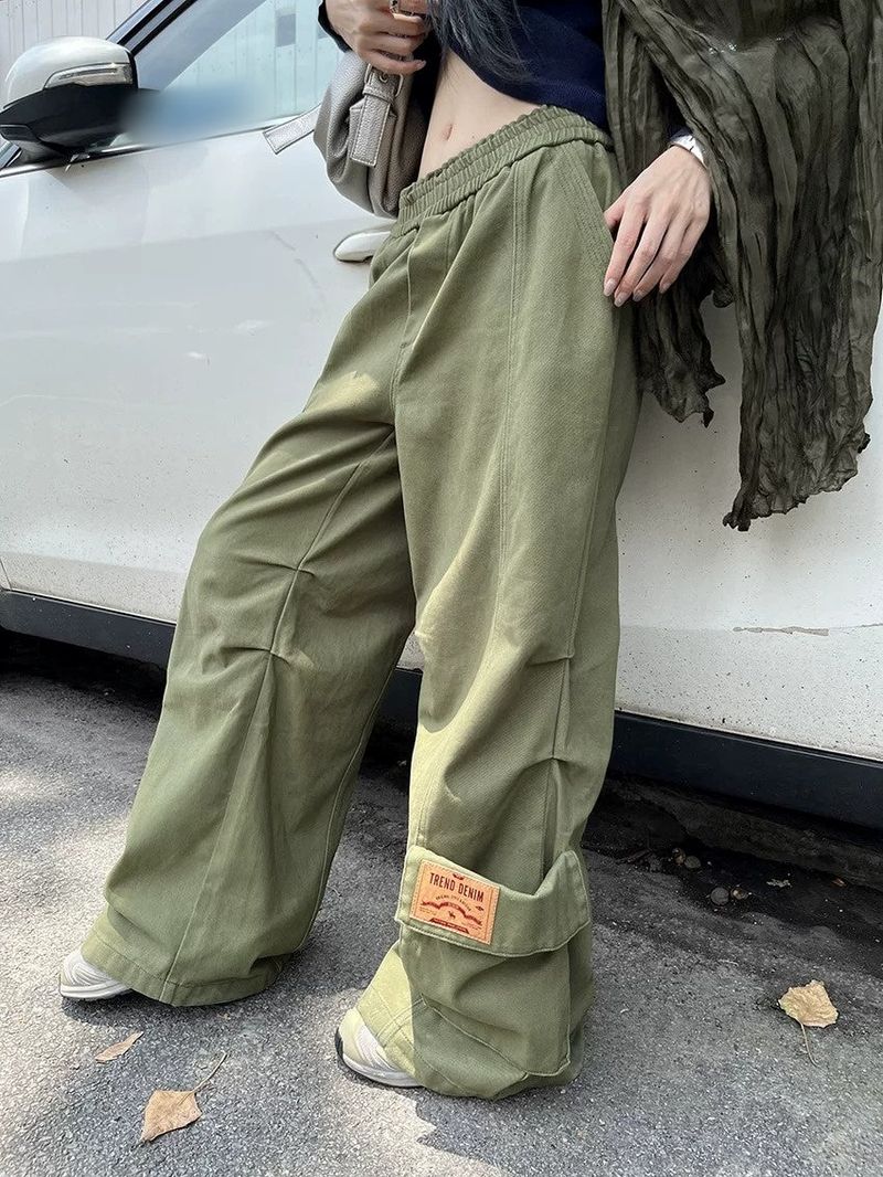 dereborujo（ドレボルゾー）の「カーキ カーゴ ワイドレッグ ストレート パンツ（パンツ）」
