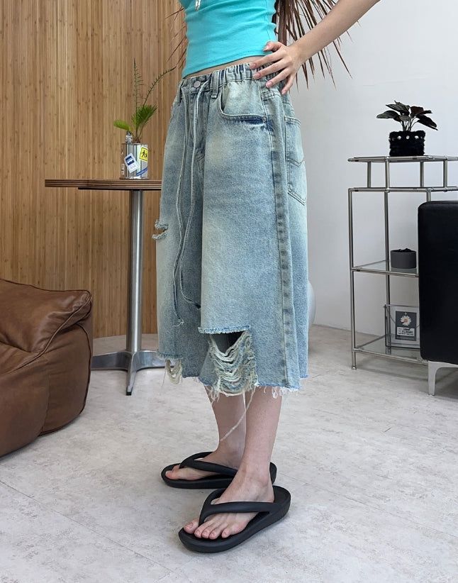 Hike Damaged Bermuda Denim
