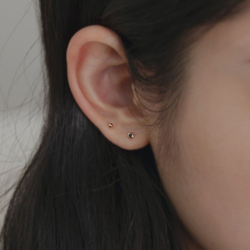 Less is more（レスイズモア）の「14Kゴールドブラックメリーダイアモンドリング（アクセサリー）」
