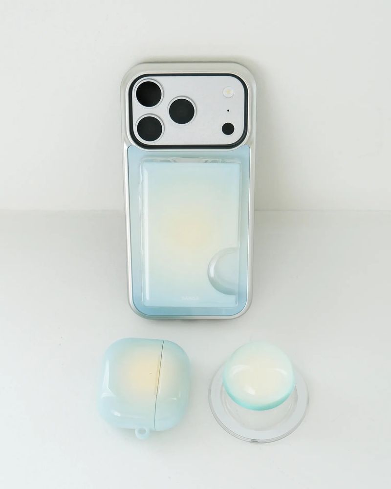 ブルー マリ シルバー アイフォン ギャラクシー ケース(MagSafe)