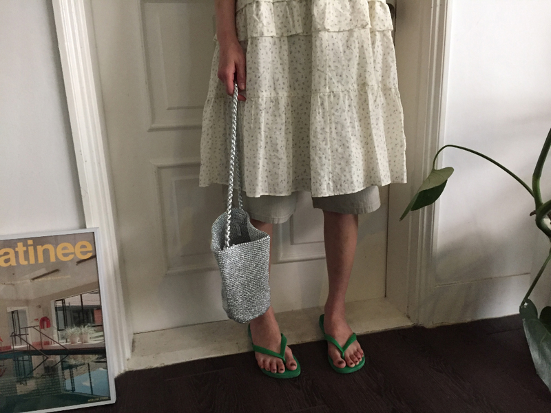 Metal Glow Shoulder Bag (2color) 
