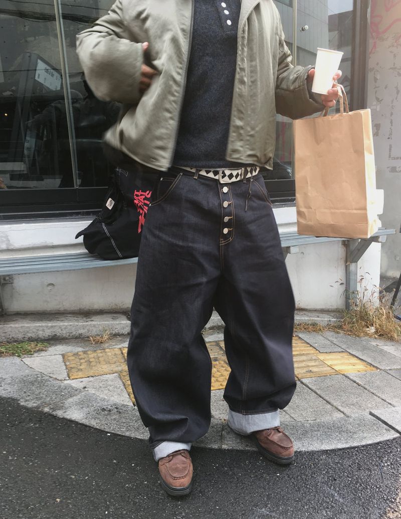 No.1537 V wide non-fade denim PT