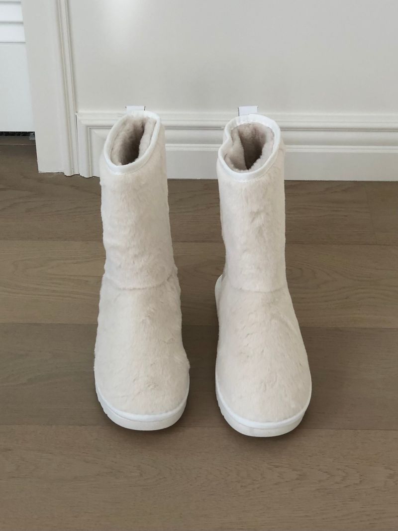 Norman middle fur boots