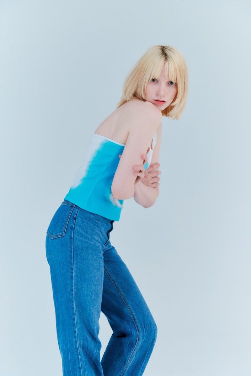 Halter printing top_white sky