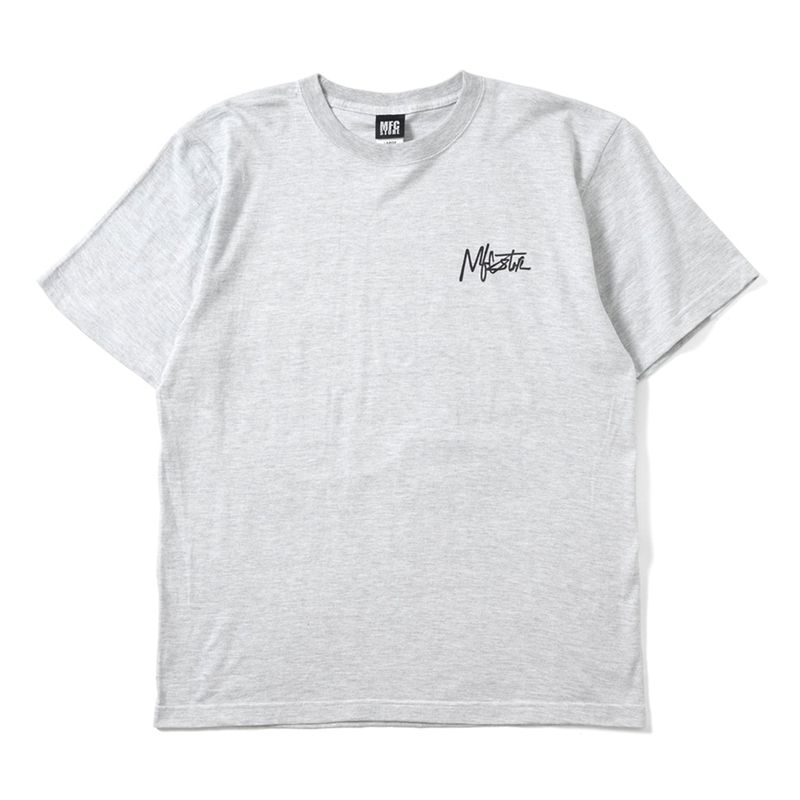 MFC STOREスクリプトロゴTシャツ