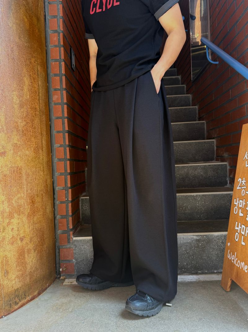 Straight wide sweatpants