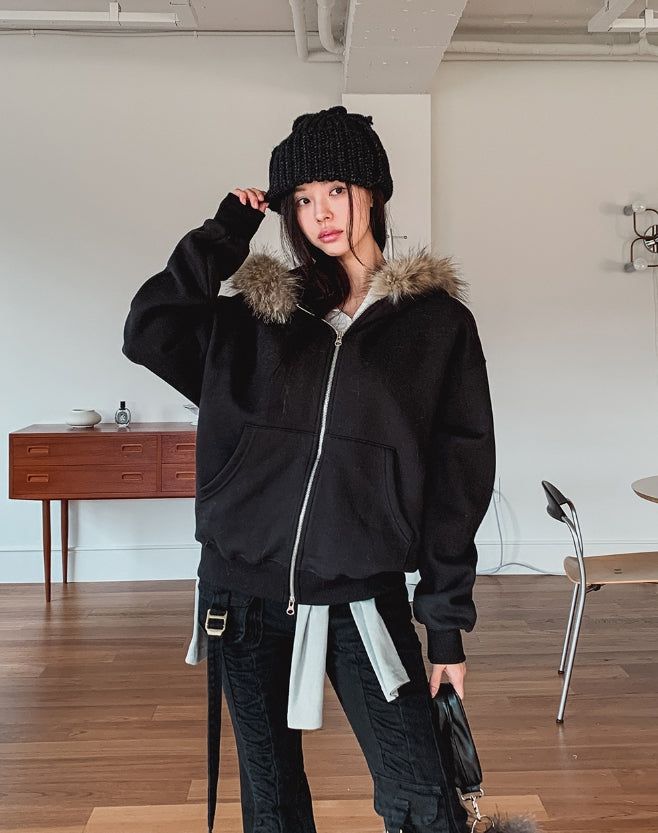 ULAN（ユレン）の「Rico Brushed Fur Two Way Hood Zip-Up（Tops）」