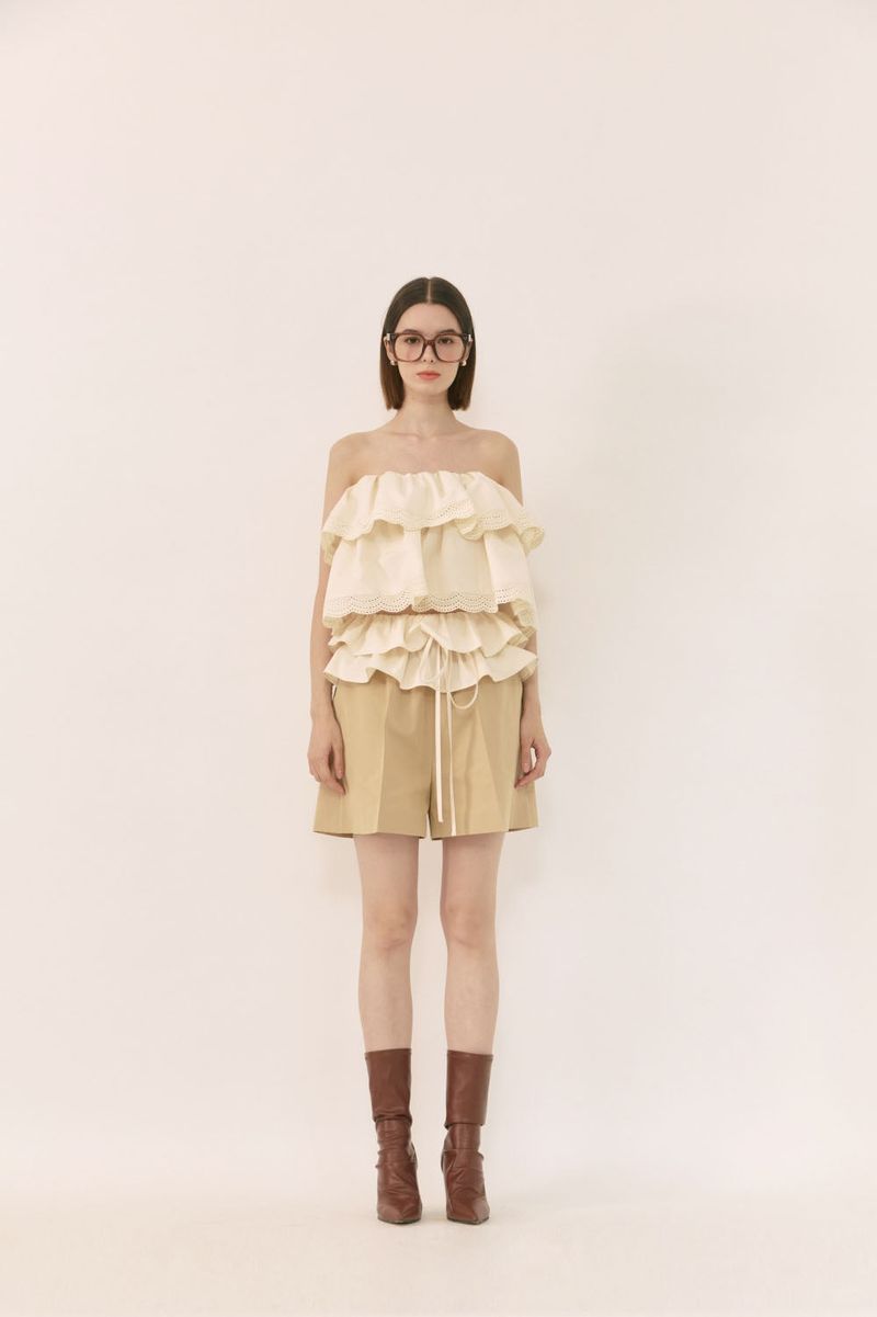 Ruffle detail shorts