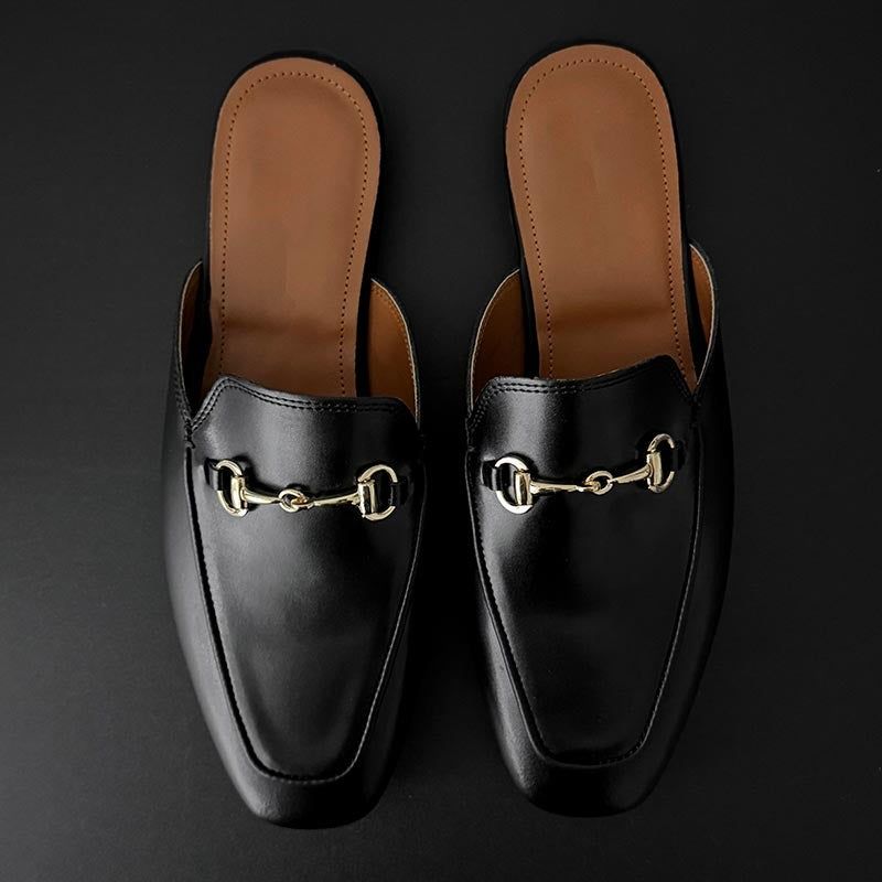 ASCLO（エジュクロ）の「ASCLO Cow Leather Horse Bit Bloafer (2color)（Shoes）」