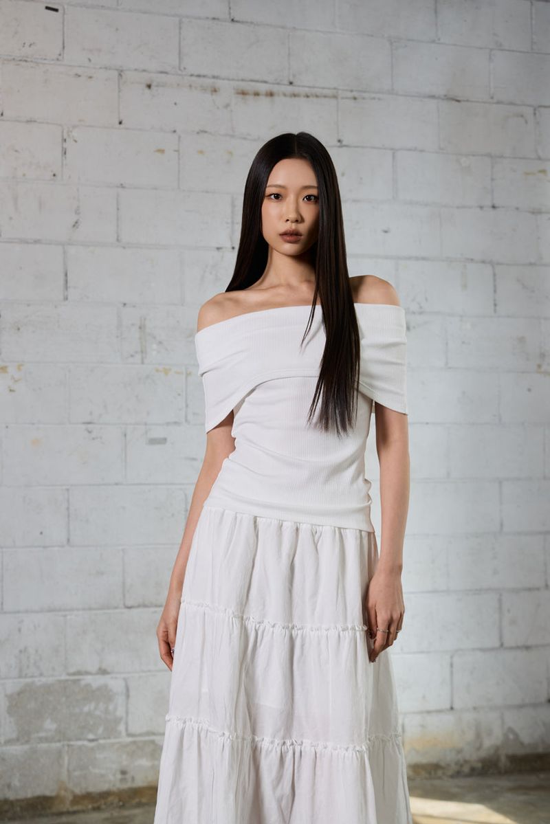 Drape Off-Shoulder T-Shirt - White