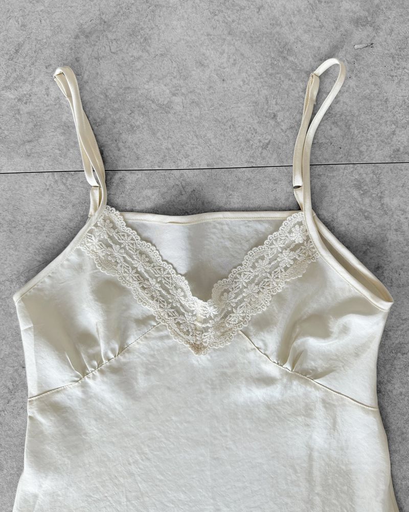 MUSE LACE SLIP CAMI