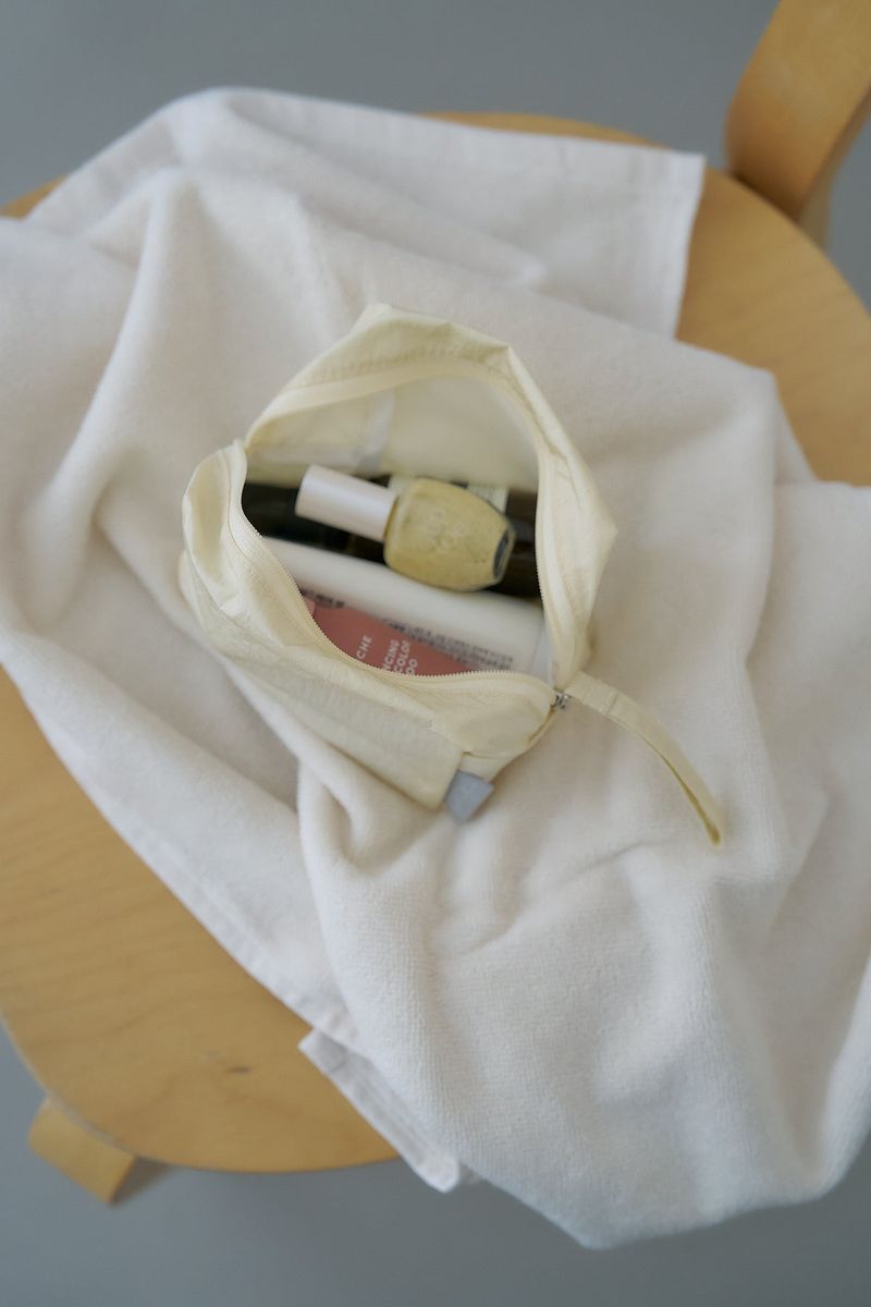 puff pouch (yellow_nylon)