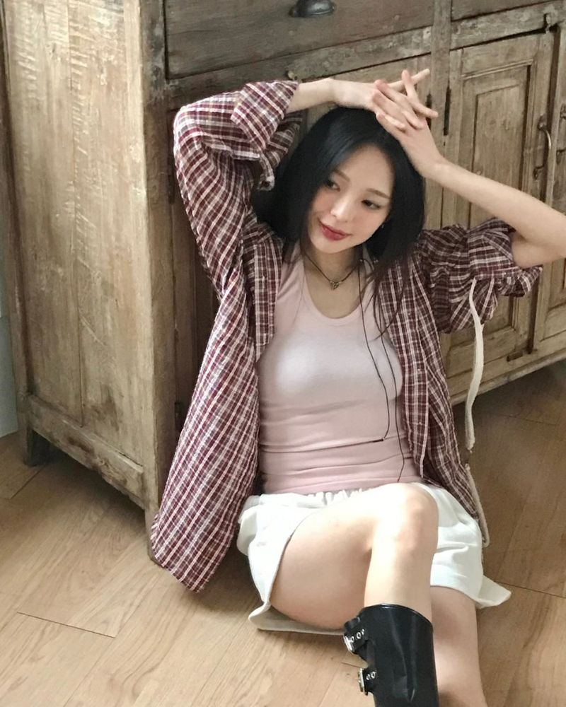 Miyabi sleeveless