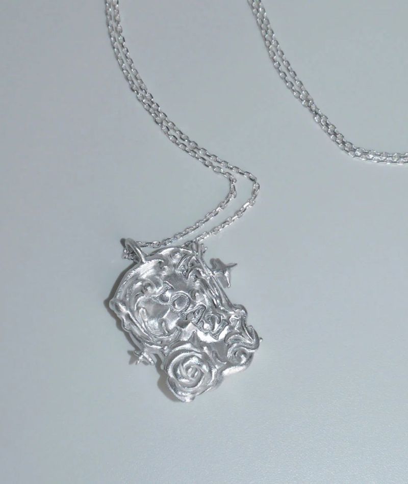[MADE] velvet night rose necklace S size