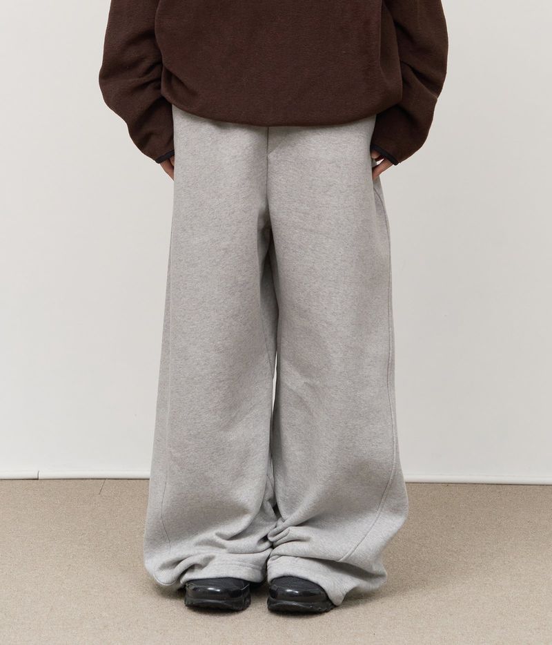 HIFIFNK(ハイファイファンク)の「Denny Curved Sweatpants(Pants)」