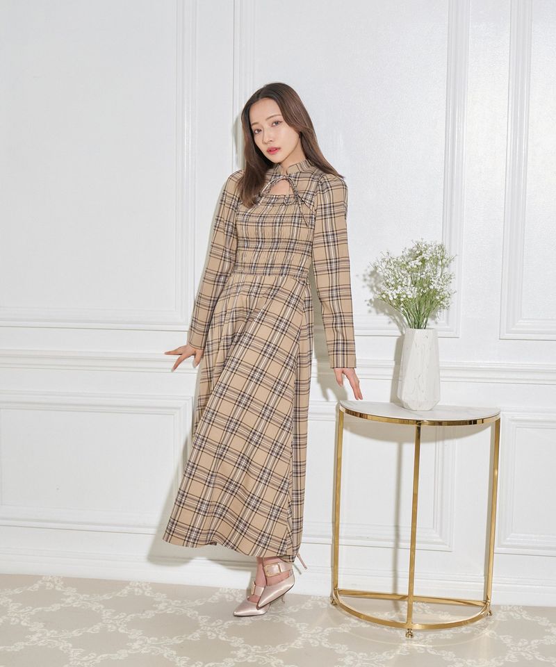 ANDGEEBEE（アンジービー）の「フロントオープンチェックワンピ（Dresses）」