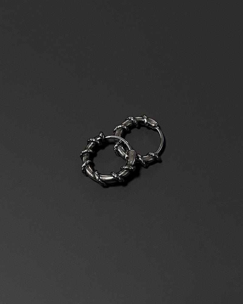 twist tangle earring